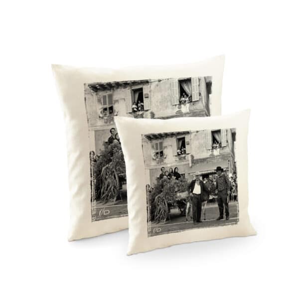 Housse de Coussin | Fête Populaire, L'Île Rousse