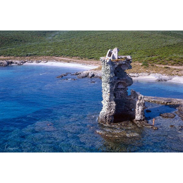 Photo de la tour Sainte Marie en Corse