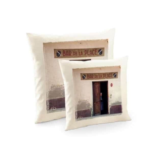 Housse de Coussin | Le Bar de la Place, Corbara